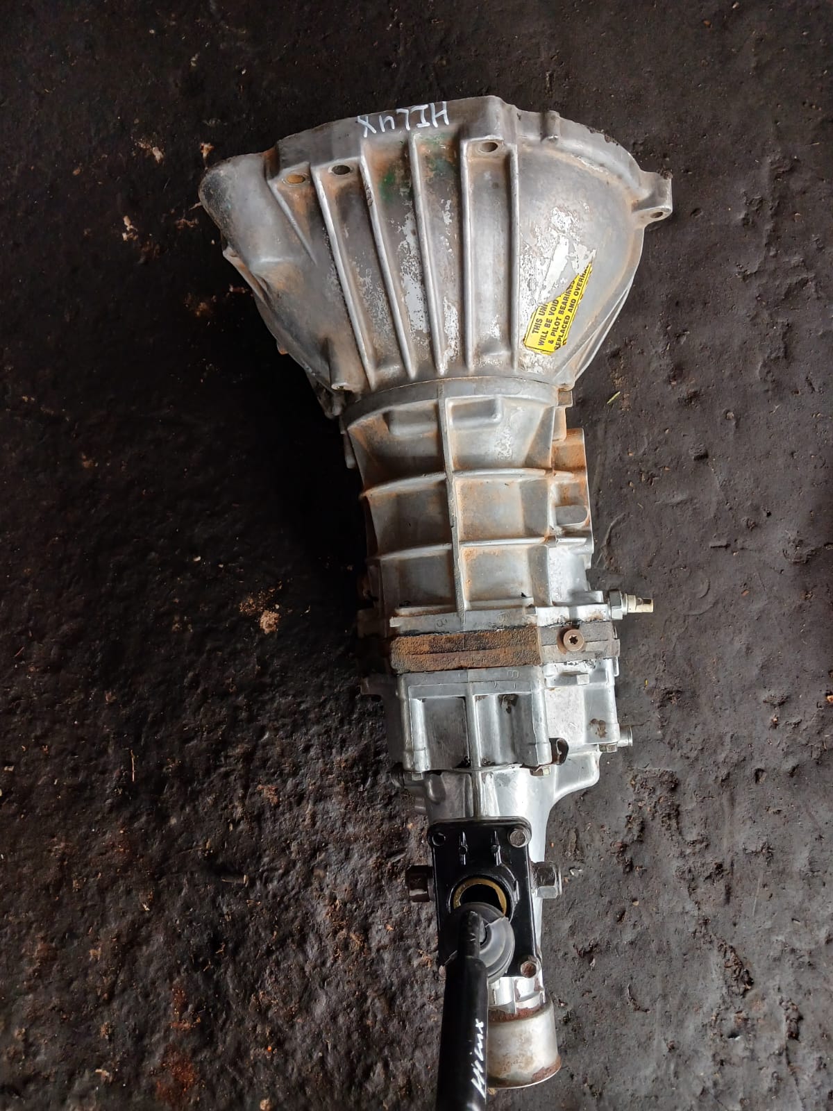 TOYOTA HILUX 5 SPEED GEARBOX FOR SALE - Private Seller