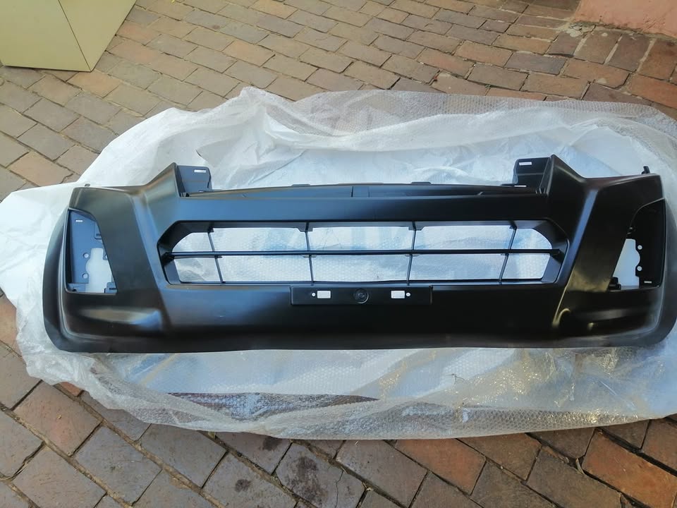 Isuzu D-Max Front Bumper - Private Seller