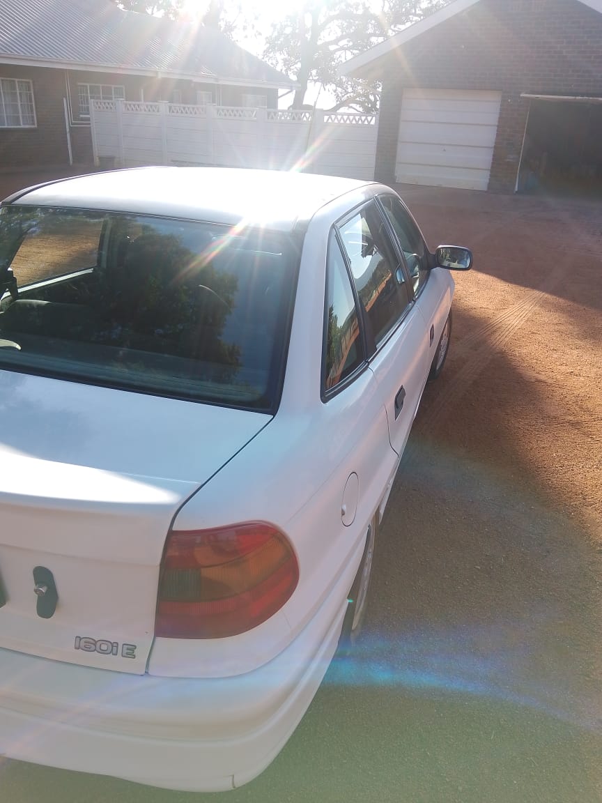 Used 1994 Opel Astra 1.6 Essentia - Private Seller Used 1994 Opel Astra 1.6 Essentia - Private Seller
