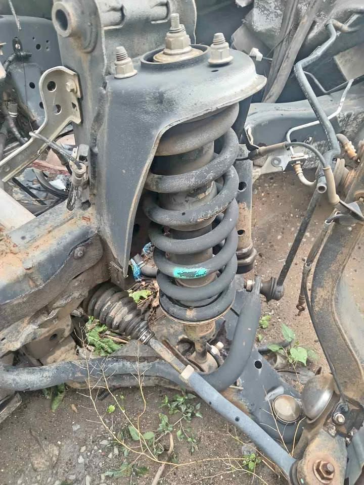 Ford ranger t6 2.2 clubcab left front shock - Private Seller Ford ranger t6 2.2 clubcab left front shock - Private Seller