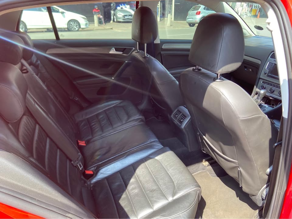 2014 VW Golf 7 TSI Blue-motion 87000km