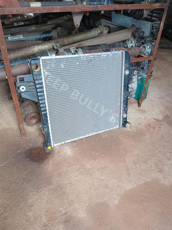 3.7 Jeep Cherokee KJ Used Radiator - Private Seller 3.7 Jeep Cherokee KJ Used Radiator - Private Seller