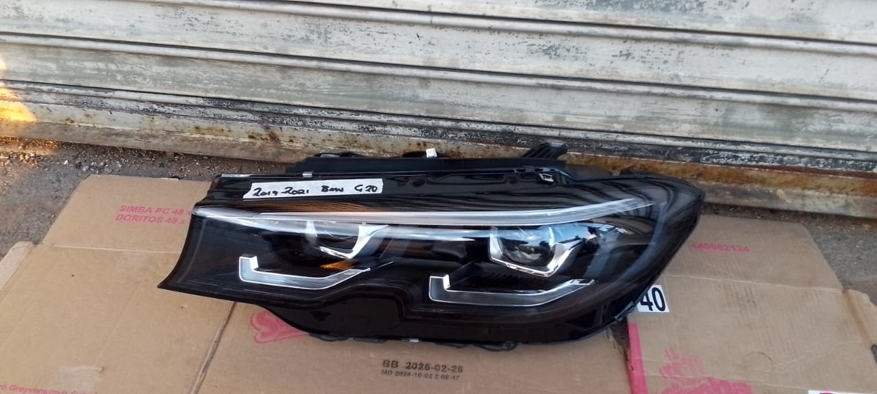 (2019-2022) BMW G20 LHS LED XENON HEADLIGHT FOR SALE - Private Seller (2019-2022) BMW G20 LHS LED XENON HEADLIGHT FOR SALE - Private Seller