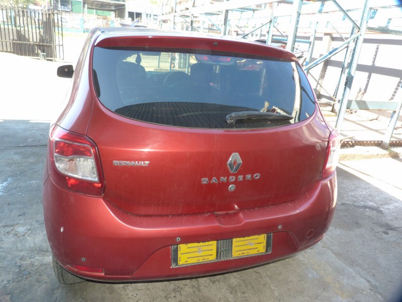 Renault Sandero 900T Manual H4BA Red - 2016 SPARESBOYZ STRIPPING FOR SPARES - Private Seller