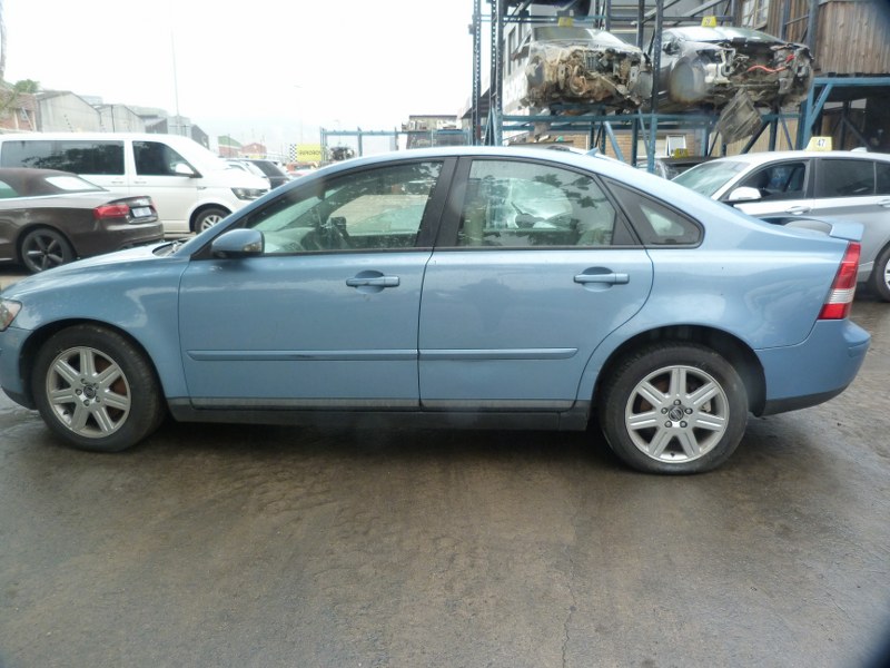 Volvo S40 2.4i Manual - 2005 STRIPPING FOR SPARES - Private Seller Volvo S40 2.4i Manual - 2005 STRIPPING FOR SPARES - Private Seller