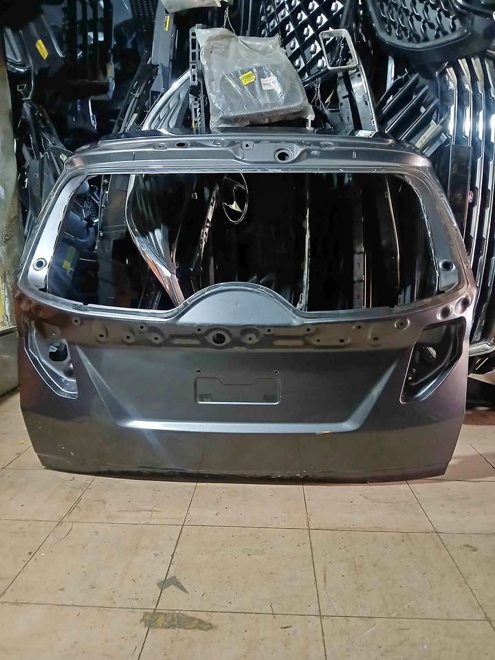 Hyundai tucson tailgate - Private Seller Hyundai tucson tailgate - Private Seller