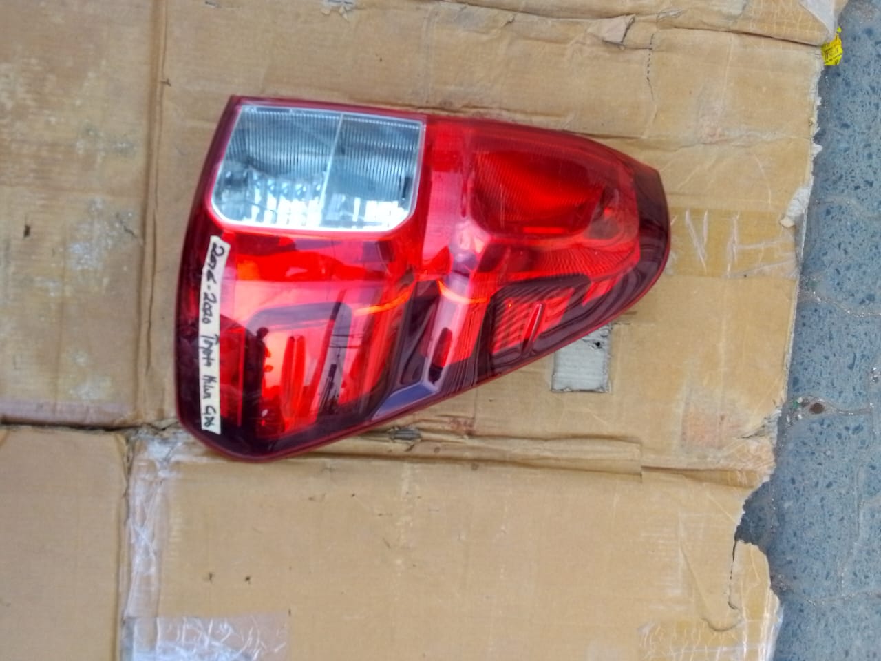 (2016-2020) TOYOTA HILUX GD6 RHS REAR TAILIGHT FOR SALE - Private Seller (2016-2020) TOYOTA HILUX GD6 RHS REAR TAILIGHT FOR SALE - Private Seller