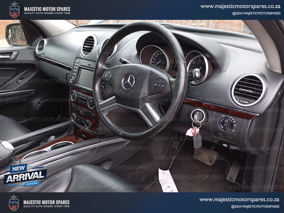 2009 mercedes-benz gl500 4matic stripping for spares and parts in south africa - Private Seller 2009 mercedes-benz gl500 4matic stripping for spares and parts in south africa - Private Seller