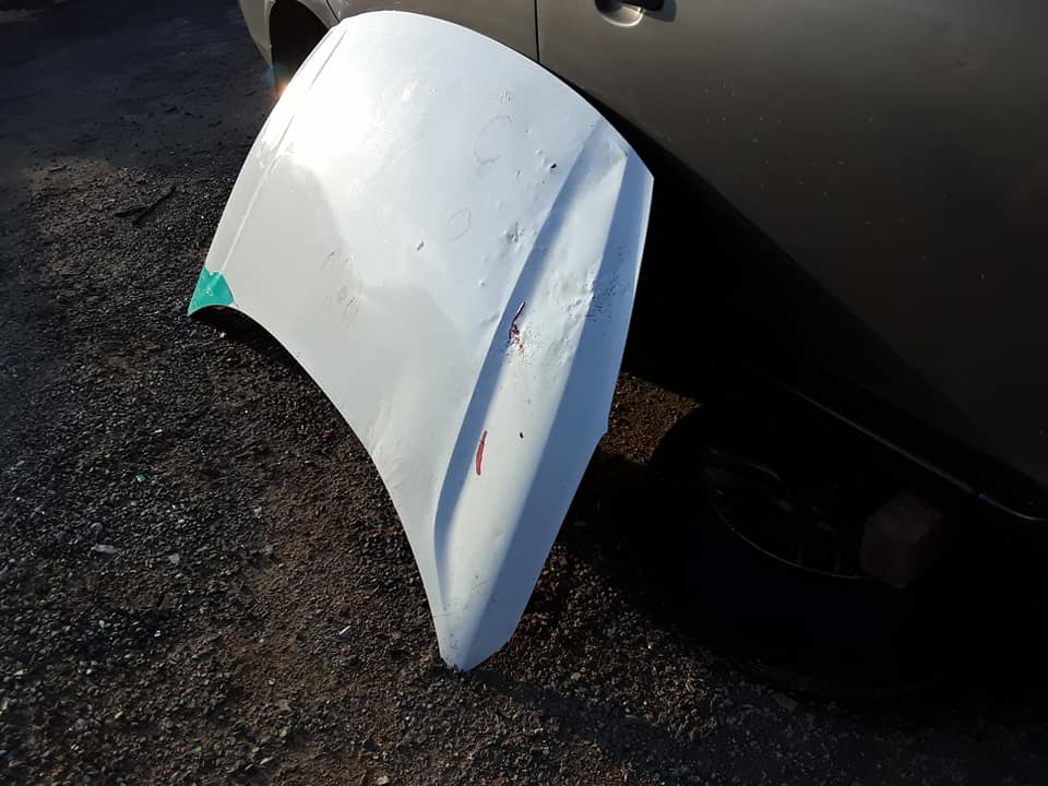 Kia Rio Bonnet - Private Seller Kia Rio Bonnet - Private Seller