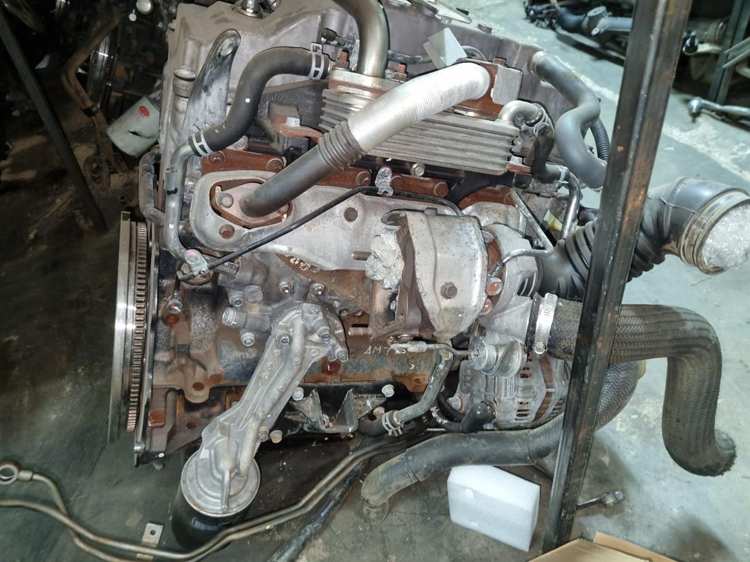 Mitsubishi 2011 Pajero 3.2 Di-D GLS 4M41 Diesel engine for sale used