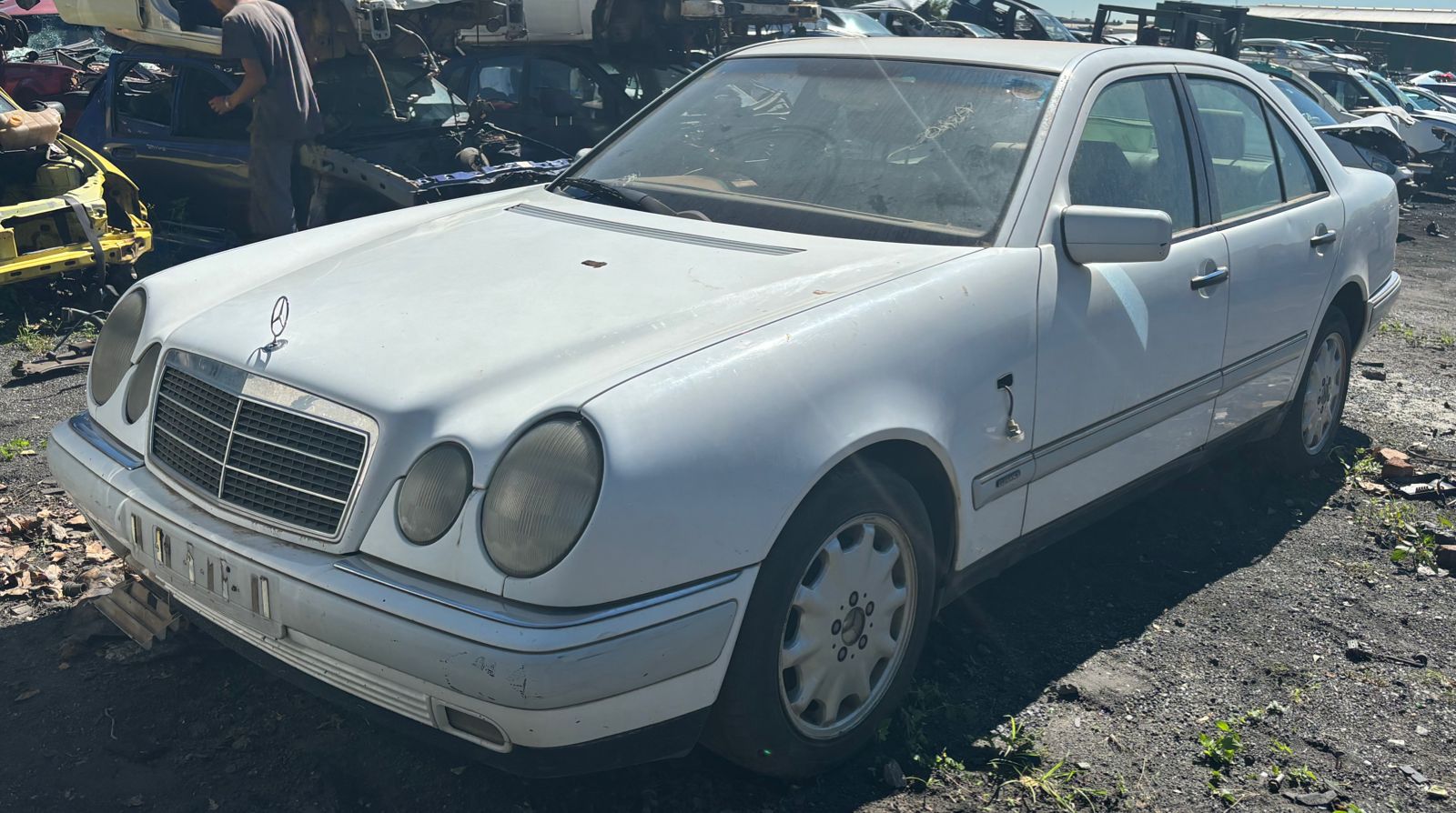 E280 W210 #112921MECEDES BENZ FOR STRIPPING - Private Seller E280 W210 #112921MECEDES BENZ FOR STRIPPING - Private Seller