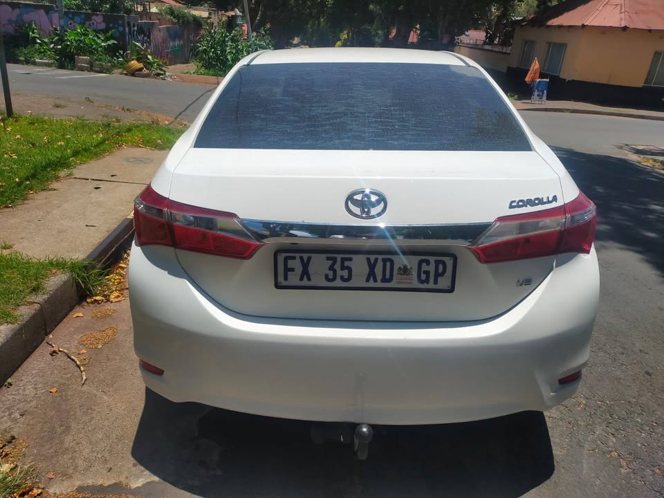 2017 Toyota Corolla Prestige. Engine Capacity 1.6 Petrol, Manual, White Color