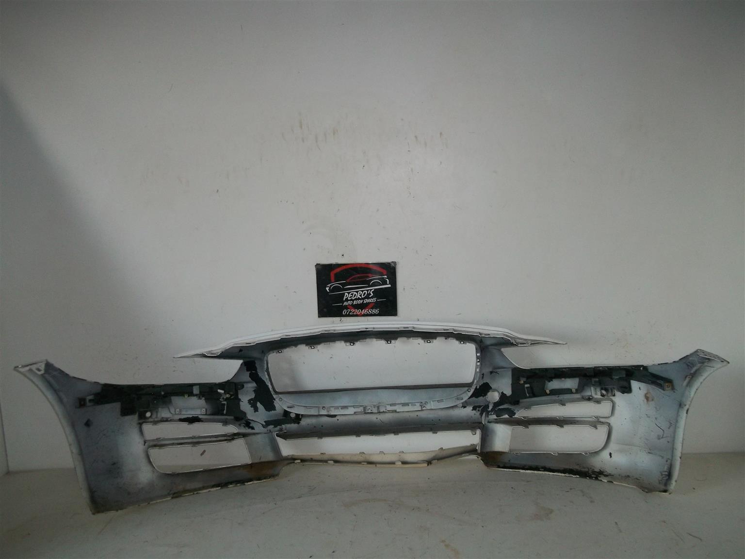 Jaguar XE (X760) '15-'19 front bumper - Private Seller Jaguar XE (X760) '15-'19 front bumper - Private Seller