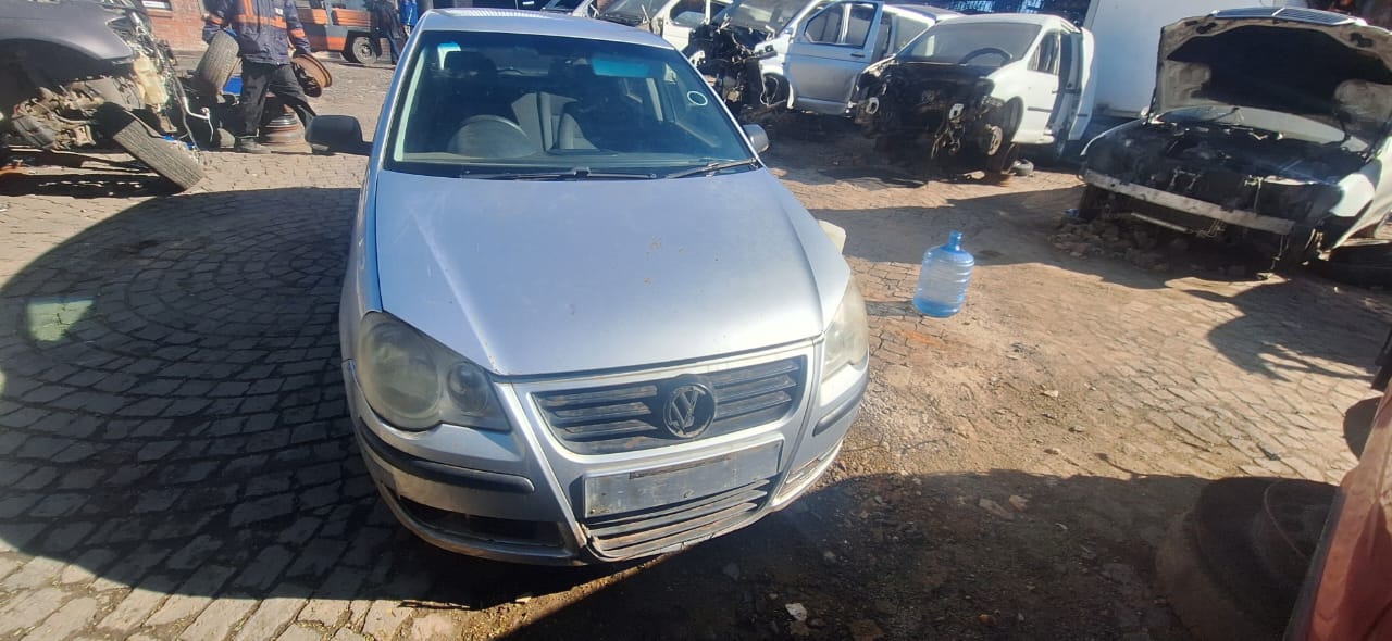 VW Polo 1.6 "Bujwa" Now Stripping for Spares