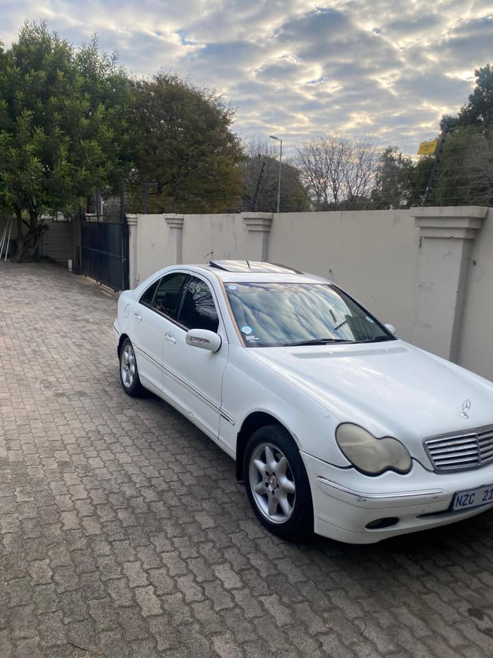 Mercedes Benz W203 C240, 2003