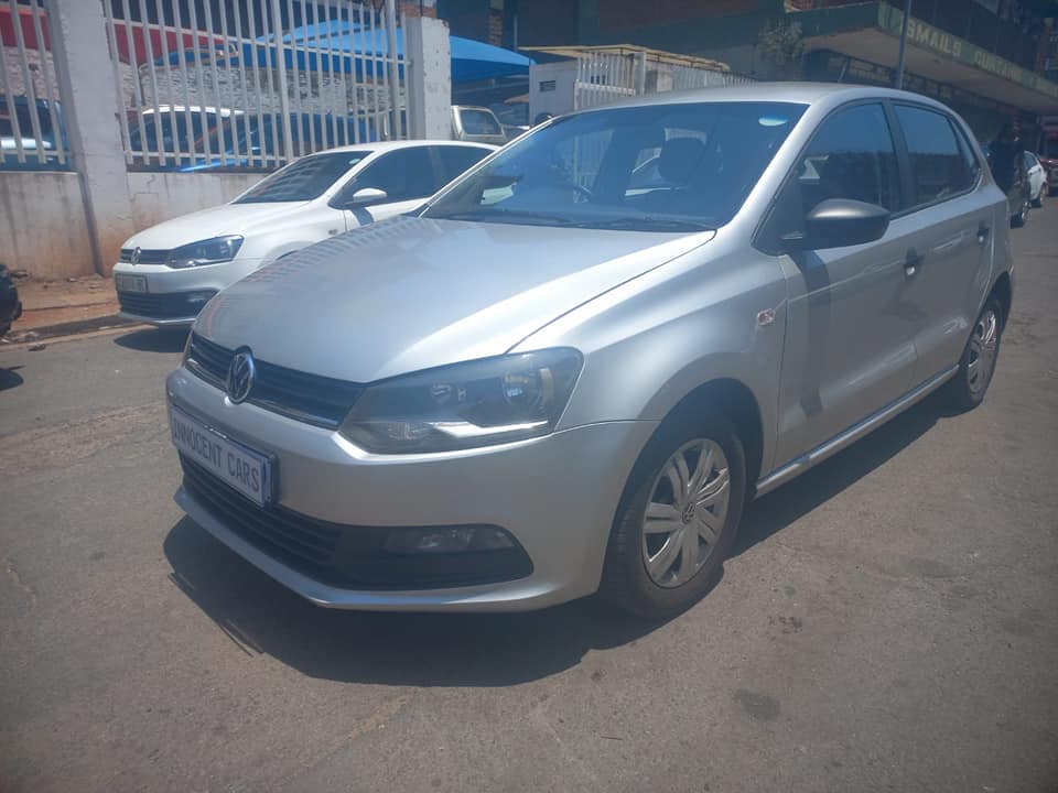 2022 VW POLO VIVO HATCHBACK 1.4 PETROL ENGINE, MANUAL, SILVER IN COLOR