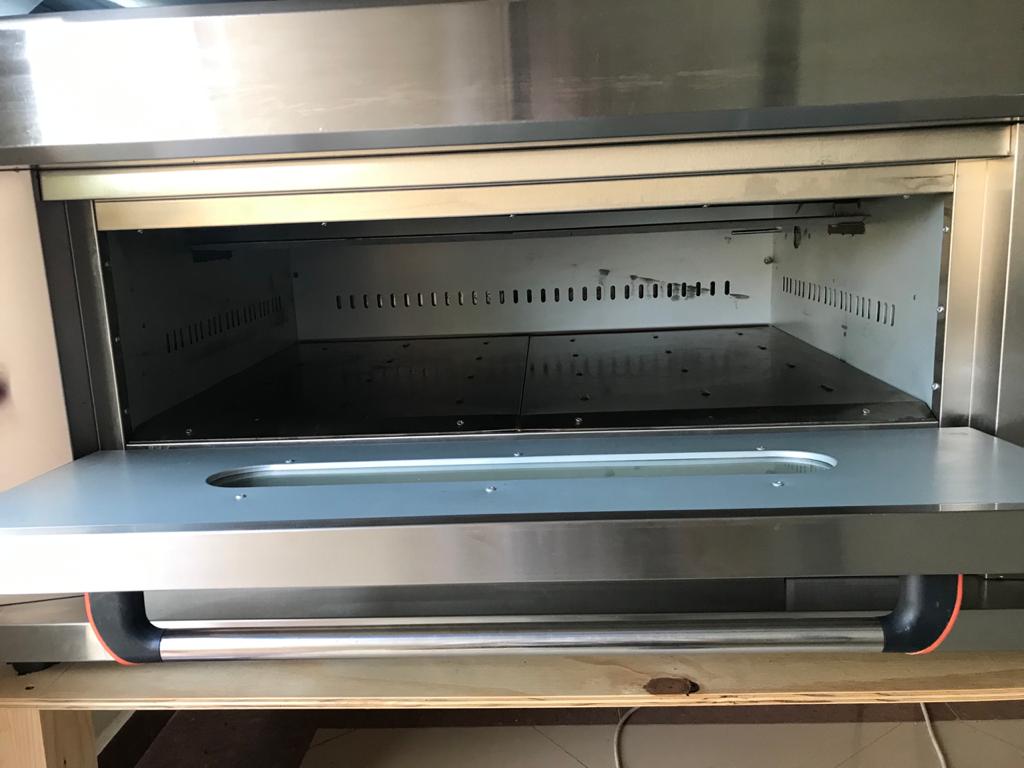 Brand new gas ovens 