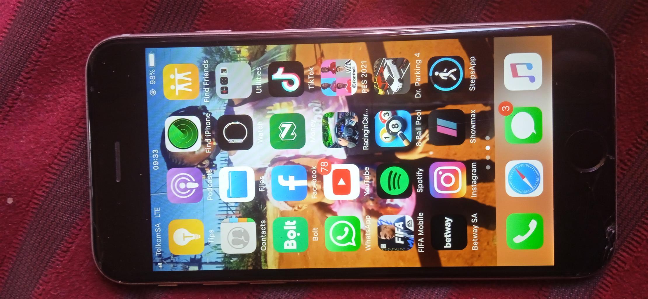 Iphone 6  with small crack 
