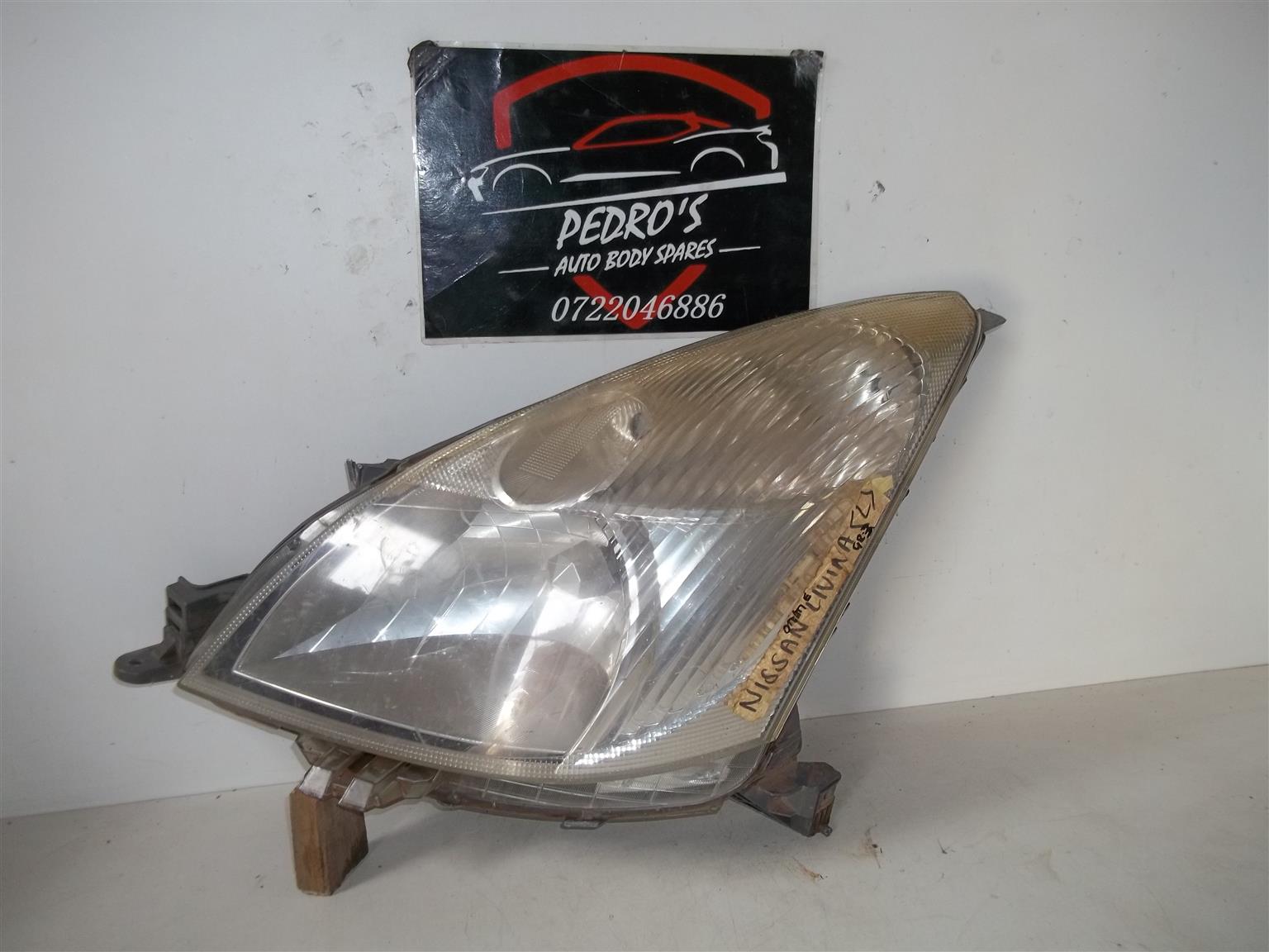 Nissan Livina '07-'13 left headlight - Private Seller Nissan Livina '07-'13 left headlight - Private Seller