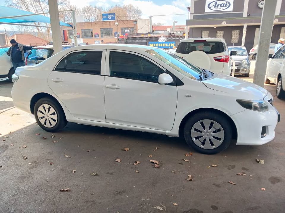 2018 TOYOTA COROLLA QUEST 1.6 Transmission: Manual Mileage: 75000km Fueltype: Petrol White