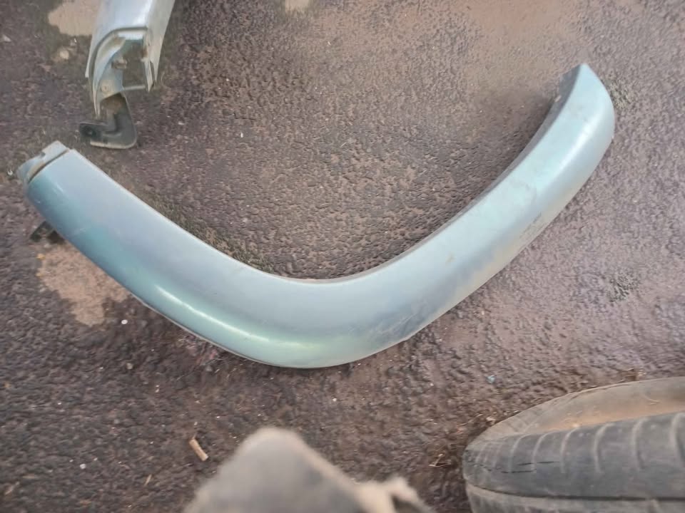 Toyota hilux KZ.TE double cap rear wheel arches for sale- circle 7 used parts - Private Seller