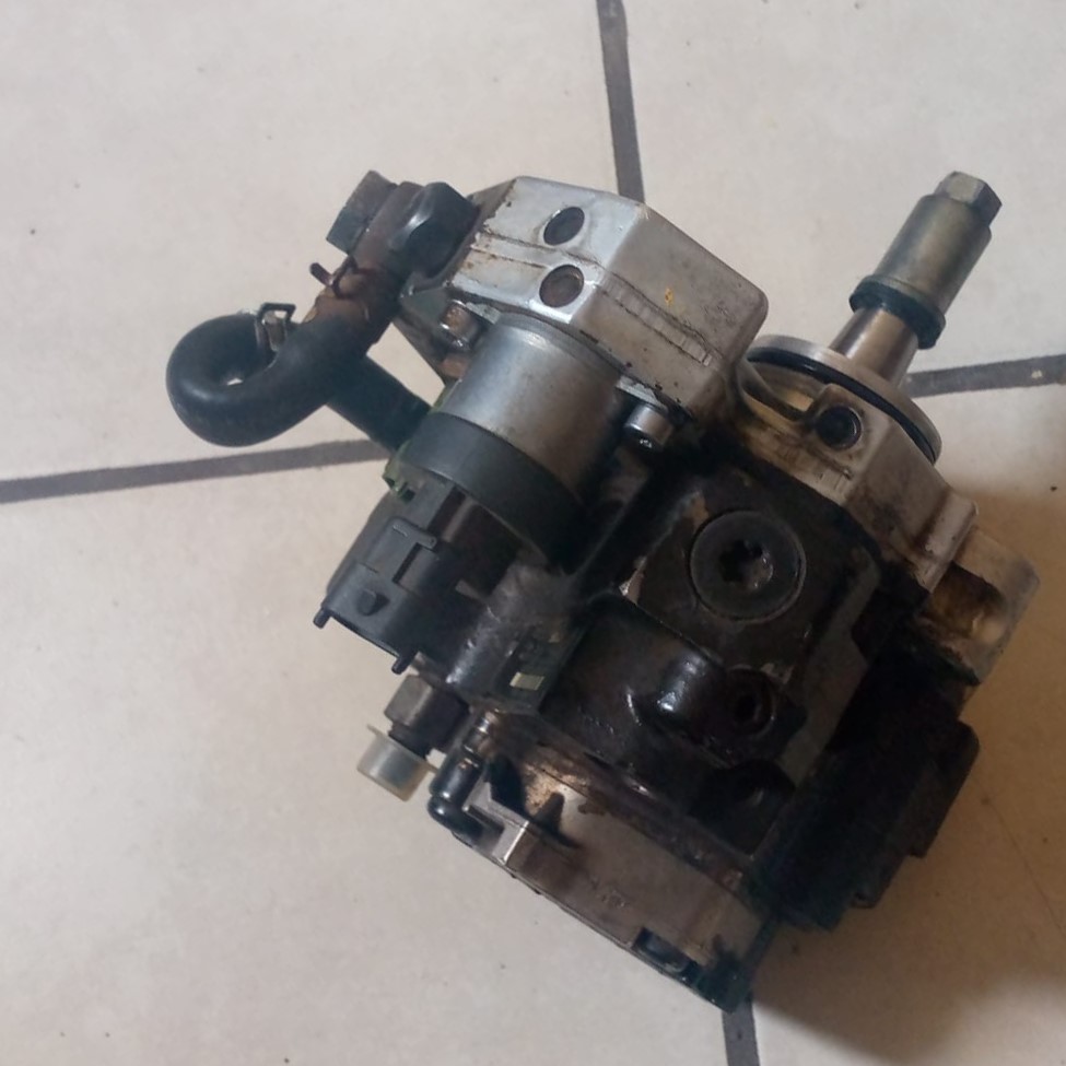 ford ranger 3.0 tdci hi pressure diesel pump - Private Seller