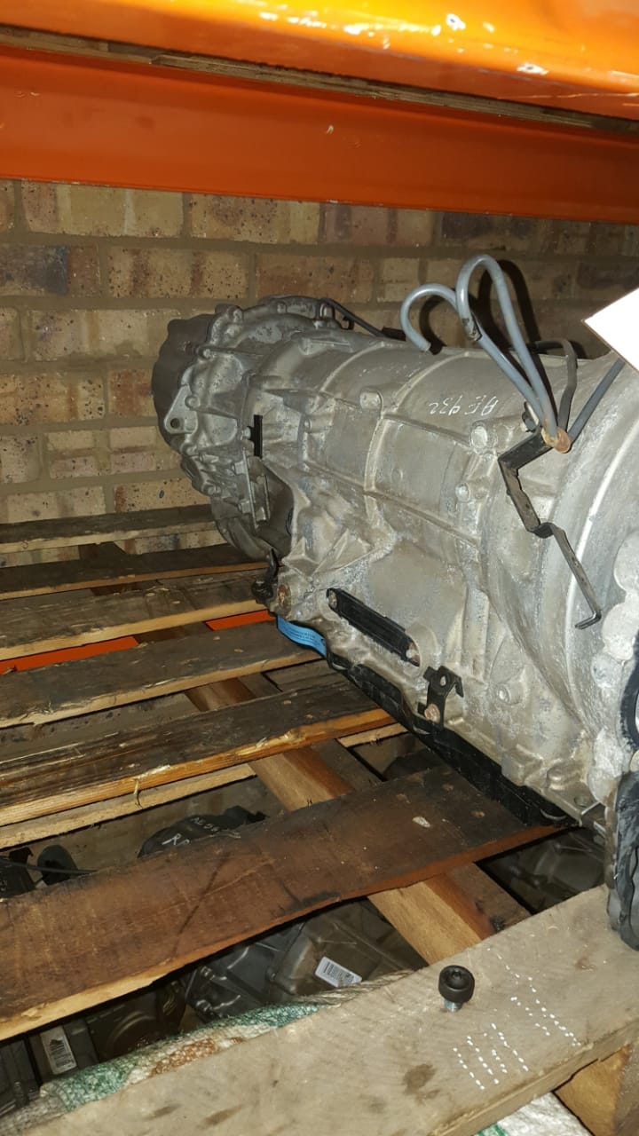RANGE ROVER SPORT 3.0 GEARBOX AND TRANSFER CASE