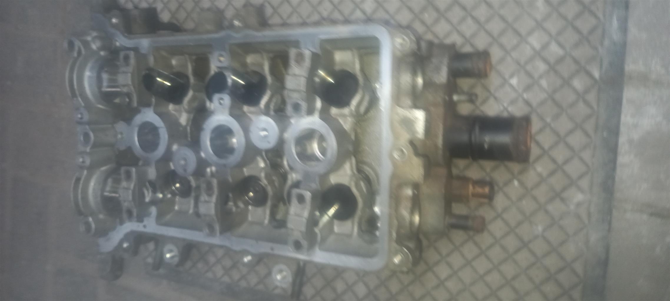 Hyundai i10 1.0 liter,kia picanto 1.0 cylinder head - Private Seller Hyundai i10 1.0 liter,kia picanto 1.0 cylinder head - Private Seller