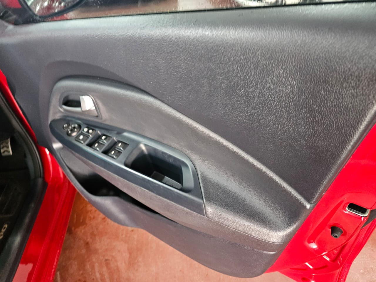 Preloaded Image 12