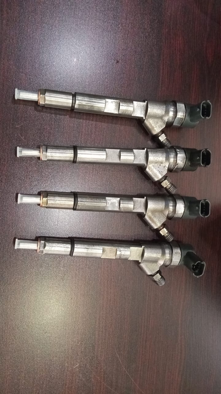 JEEP DIESEL INJECTORS - Private Seller