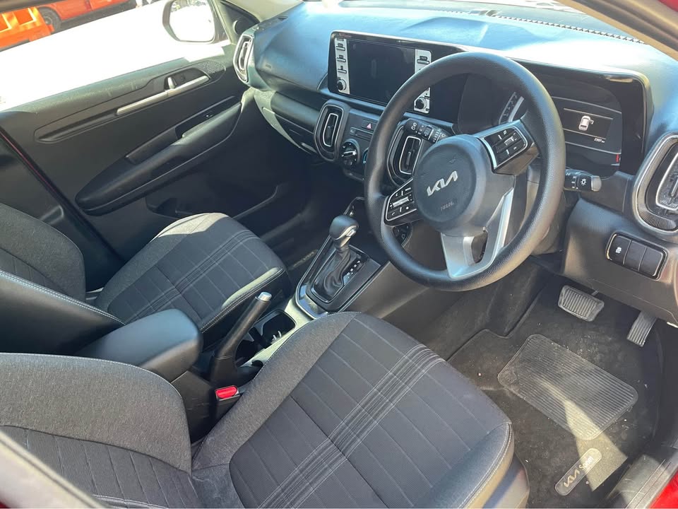 2024 Kia Sonet 1.5 Automatic
