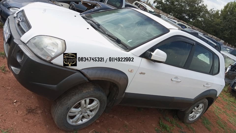 HYUNDAI TUCSON STRIPPING FOR SPARES - Private Seller