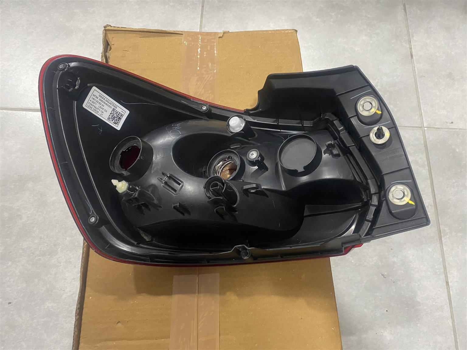 2023 SUZUKI S-PRESSO TAIL LIGHT RIGHT SIDE FOR SALE. IN PRISTINE CONDITION - Private Seller 2023 SUZUKI S-PRESSO TAIL LIGHT RIGHT SIDE FOR SALE. IN PRISTINE CONDITION - Private Seller