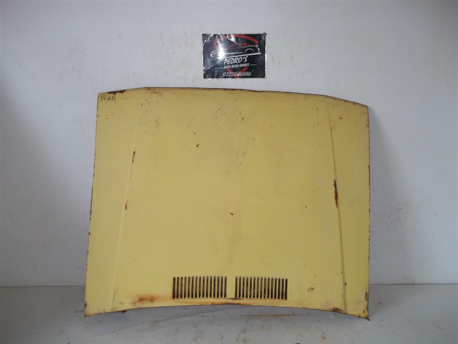 Ford Escort XR3 '80+ bonnet - Private Seller Ford Escort XR3 '80+ bonnet - Private Seller