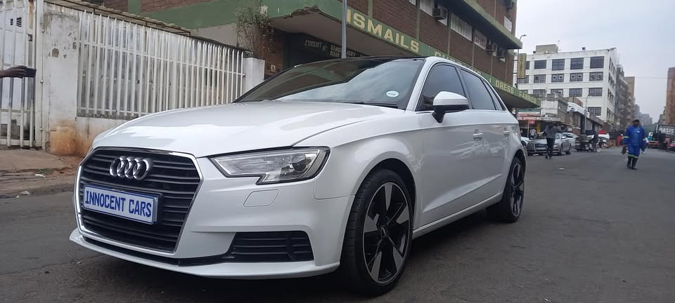 USED 2018 AUDI A3 1.0TFSI PETROL AUTOMATIC, WHITE COLOUR, MILEAGE