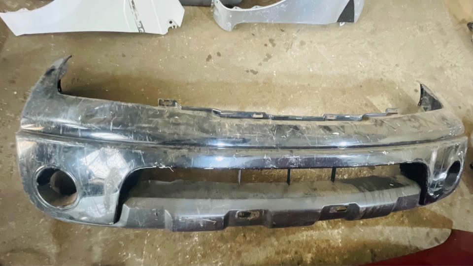 Nissan Navara bumper 2006 - Private Seller Nissan Navara bumper 2006 - Private Seller