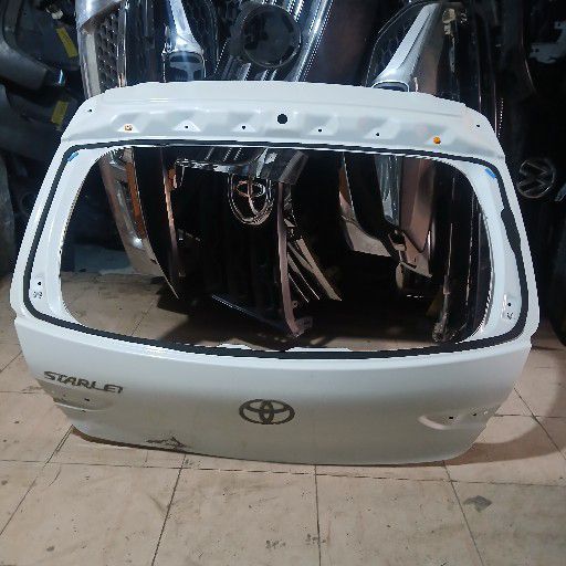Toyota startlet tailgate - Private Seller Toyota startlet tailgate - Private Seller