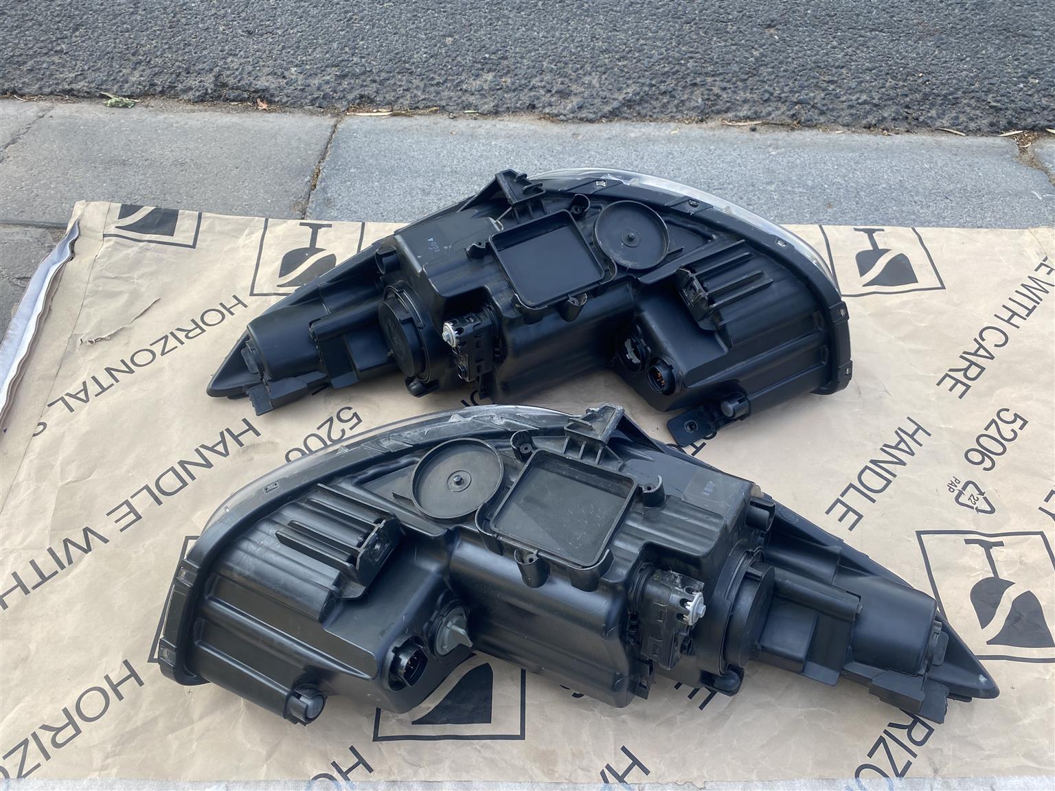 2014 HYUNDAI IX35 LED HEADLIGHTS FOR SALE. IN PRISTINE CONDITION - Private Seller 2014 HYUNDAI IX35 LED HEADLIGHTS FOR SALE. IN PRISTINE CONDITION - Private Seller