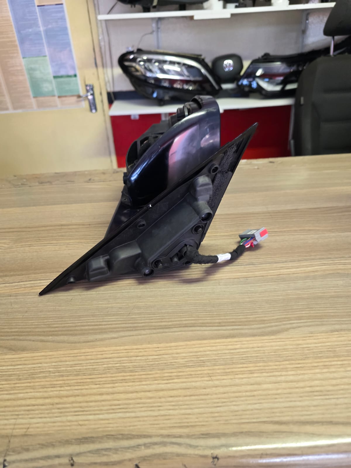 2020 Range Rover VELAR DOOR MIRROR Right for sale - Private Seller 2020 Range Rover VELAR DOOR MIRROR Right for sale - Private Seller