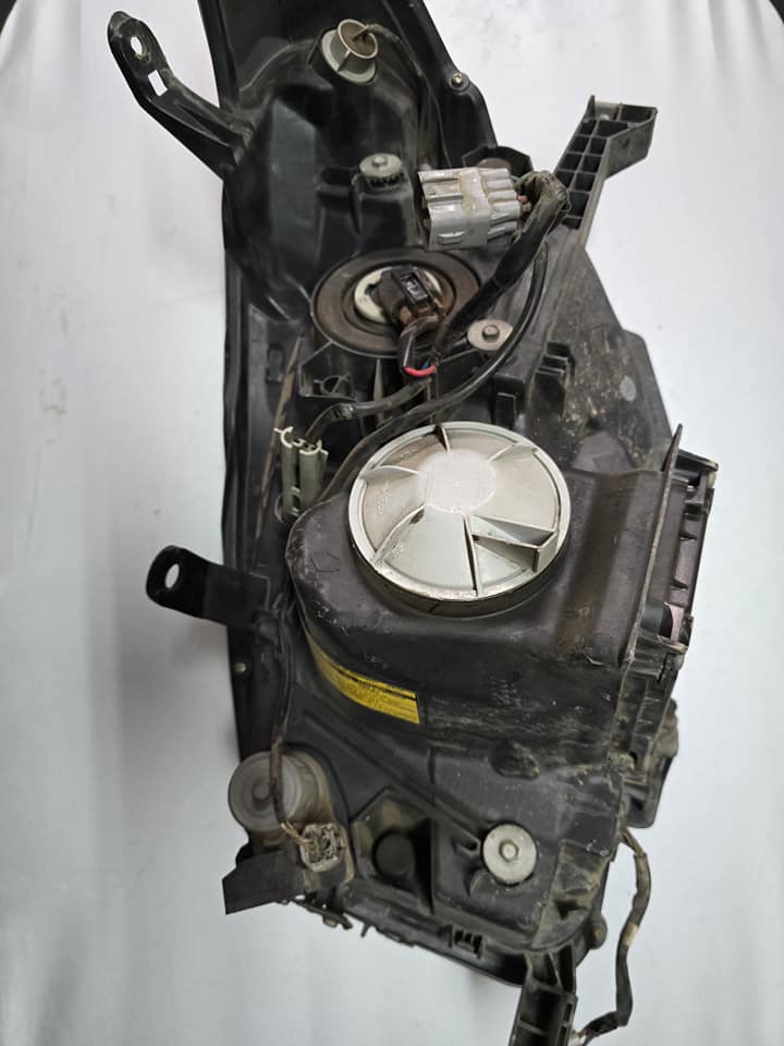 Toyota Prado 150 Series Headlights For Sale - Private Seller Toyota Prado 150 Series Headlights For Sale - Private Seller