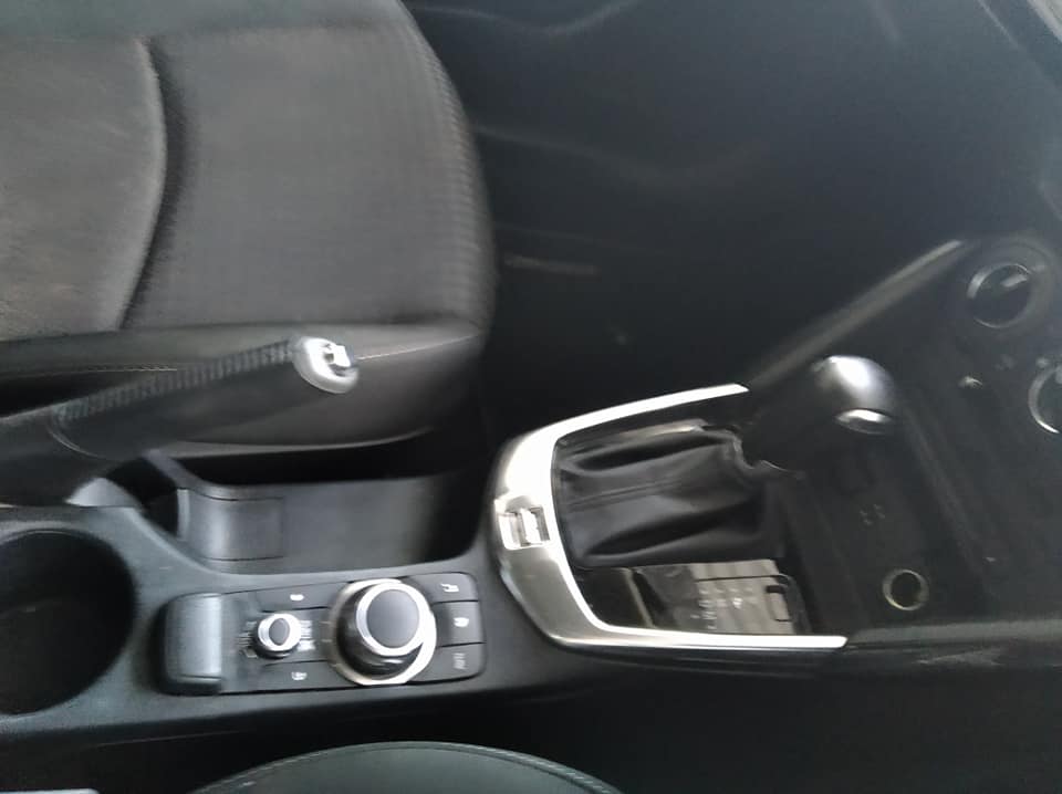2018 Mazda auto, accident damaged engine starts - Private Seller 2018 Mazda auto, accident damaged engine starts - Private Seller