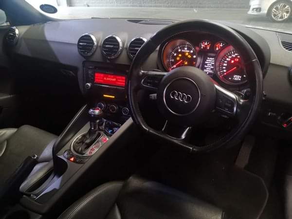 Audi TT 2.0 Auto