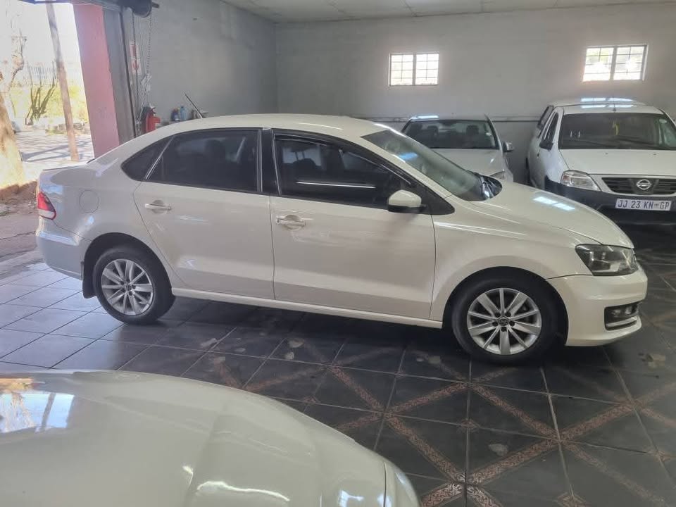 2019 Volkswagen Polo6 Sedan 1.6MAUNAL 71000km Mechanically Perfect with Clothes Seat
