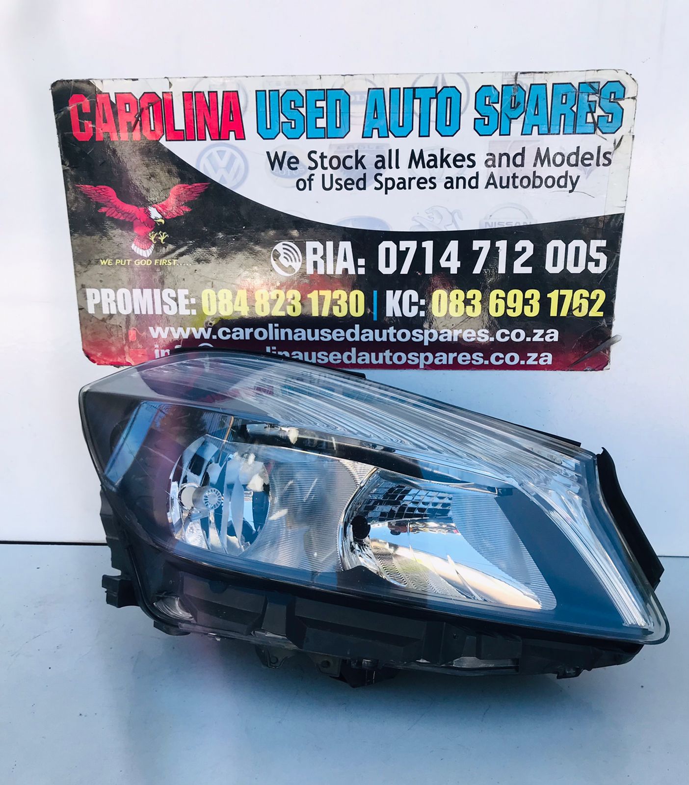 Mercedes Benz W176 A-Class right side standard headlight - Private Seller Mercedes Benz W176 A-Class right side standard headlight - Private Seller