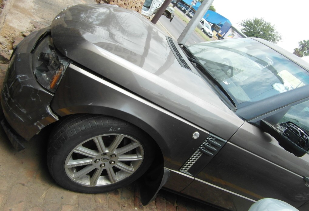 Range Rover Big Body 5l. Super charged 2010 -Stripping for Spares |Auto EZI| - Private Seller