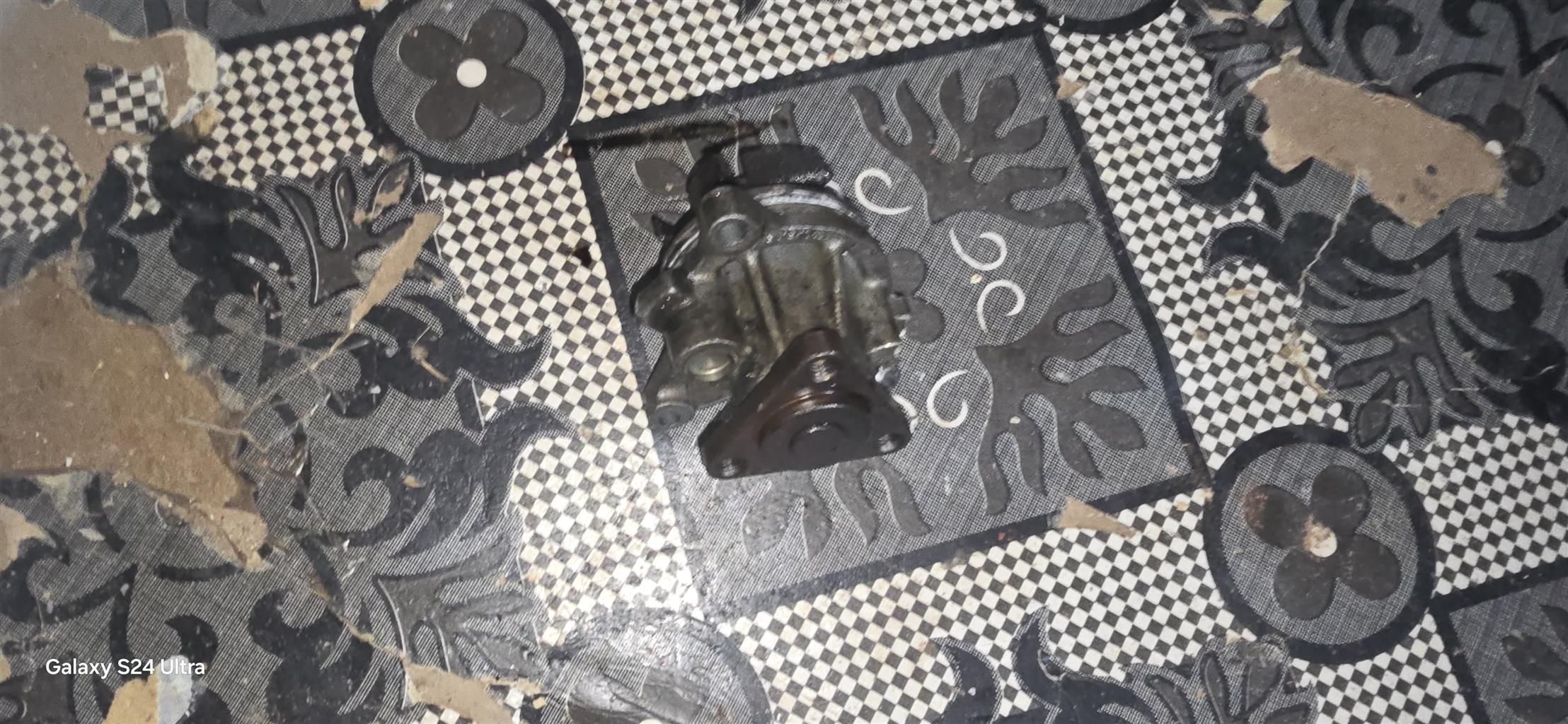 Jaguar XF, Discovery Sport, Evoque, Freelander 2 Si4 2.0PEcoboost Water Pump. - Private Seller Jaguar XF, Discovery Sport, Evoque, Freelander 2 Si4 2.0PEcoboost Water Pump. - Private Seller