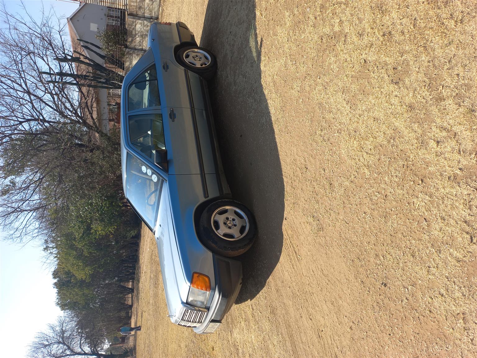 Mercedes Benz 230E ( 124 series ) Mo | Junk Mail Marketplace