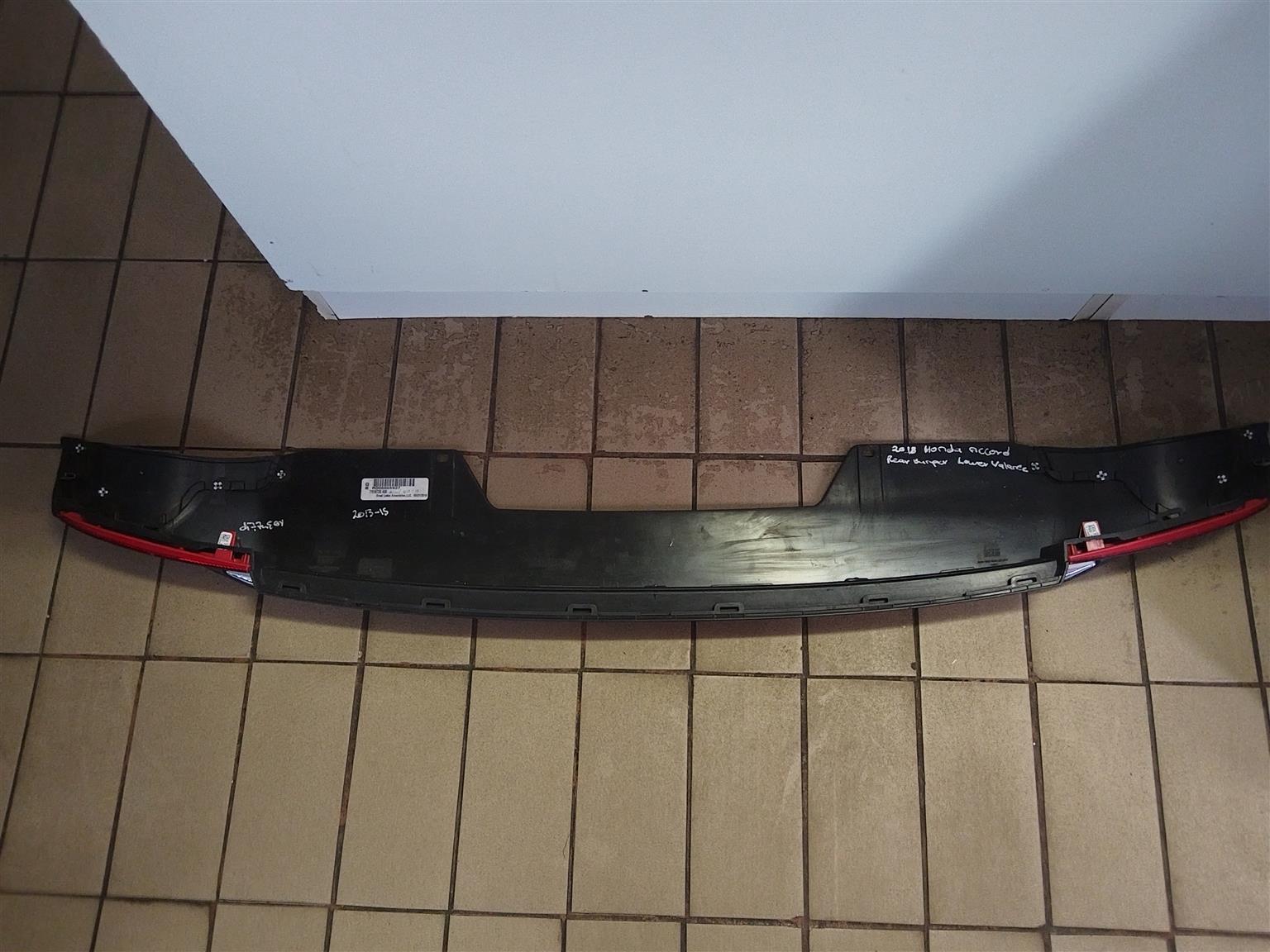 2018 HONDA ACCORD REAR BUMPER SPOILER AVAILABLE FOR SALE GOOD CONDITION - Private Seller 2018 HONDA ACCORD REAR BUMPER SPOILER AVAILABLE FOR SALE GOOD CONDITION - Private Seller