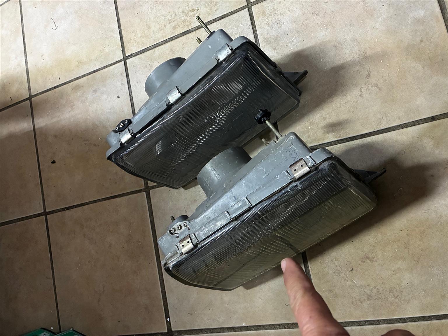 Headlight Datsun Laurel C31 Head Lamp - Private Seller Headlight Datsun Laurel C31 Head Lamp - Private Seller