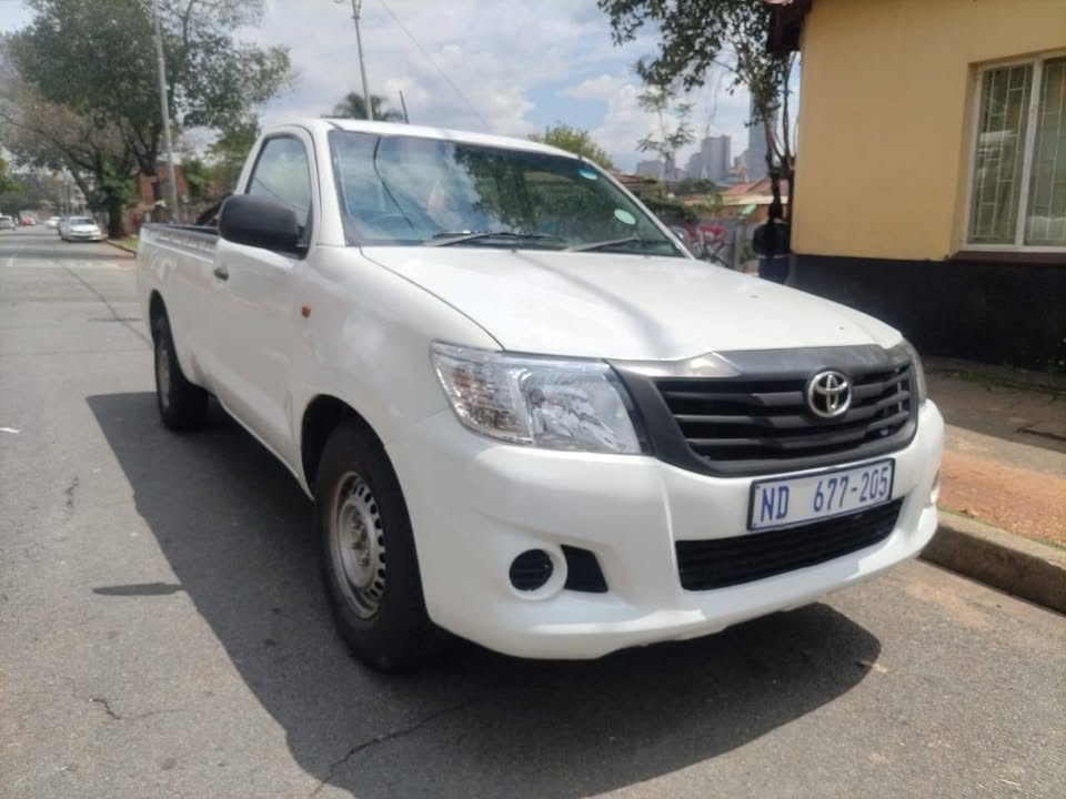 2013 Toyota hilux single cab low